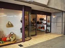 店舗入り口のバリアフリー